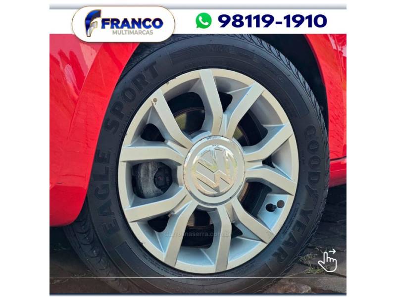 VOLKSWAGEN - UP - 2013/2014 - Vermelha - Sob Consulta