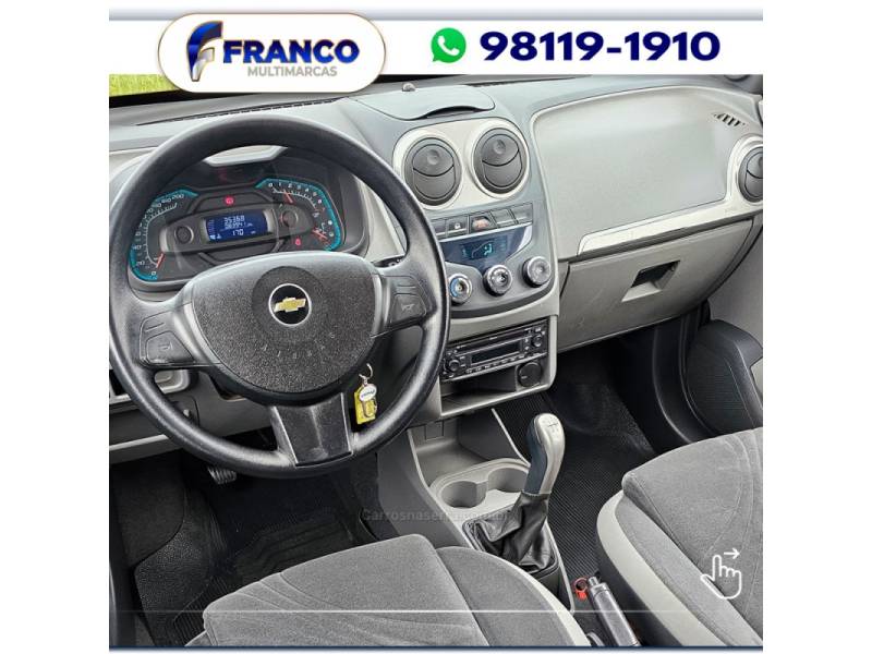 CHEVROLET - AGILE - 2010/2011 - Vermelha - Sob Consulta