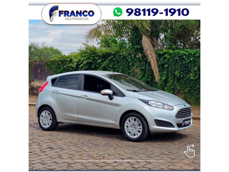 FORD - FIESTA - 2017/2017 - Prata - Sob Consulta