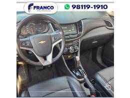 CHEVROLET - TRACKER - 2017/2018 - Vermelha - Sob Consulta