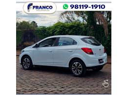 CHEVROLET - ONIX - 2015/2015 - Branca - Sob Consulta