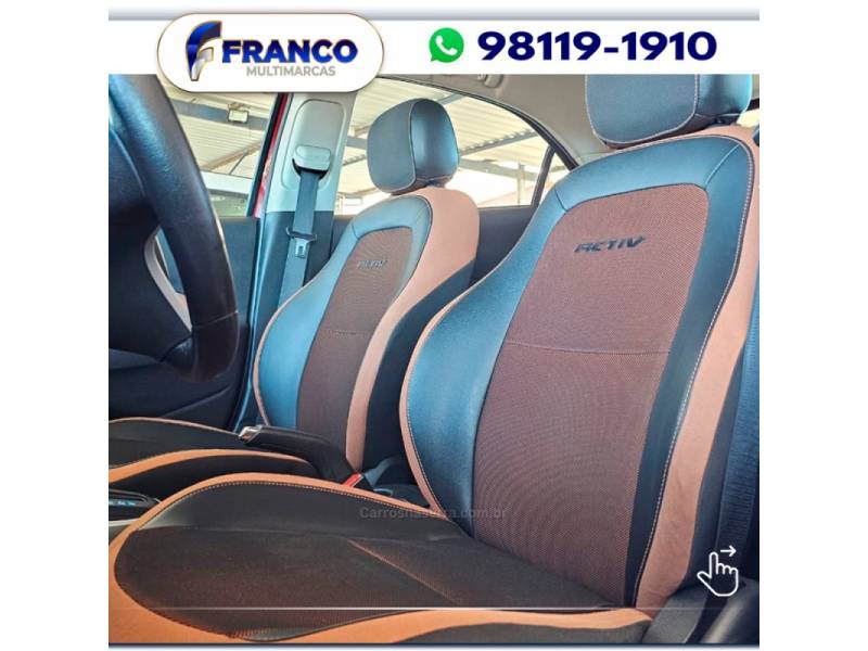 CHEVROLET - ONIX - 2017/2018 - Vermelha - Sob Consulta