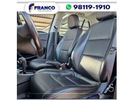 CHEVROLET - TRACKER - 2017/2018 - Vermelha - Sob Consulta
