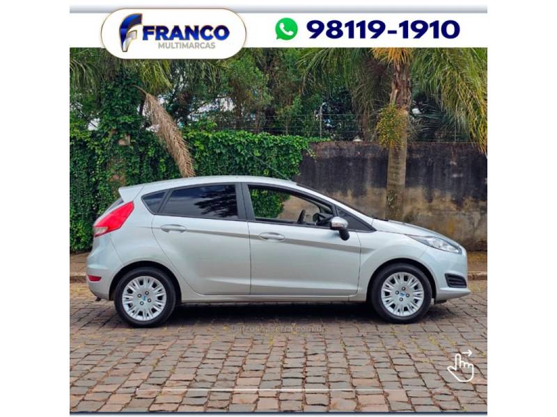 FORD - FIESTA - 2017/2017 - Prata - Sob Consulta
